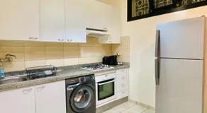 Cozy apartment, in secure residence - Image 2
