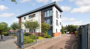 Parkgate 2 bed, private parking, Rosyth M90 - Image 4
