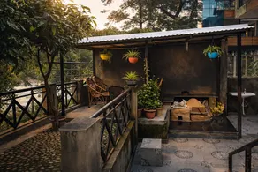 Ranibagh Riverview Retreat - Image 5