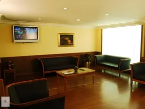 Mermaid Hotel - Image 5