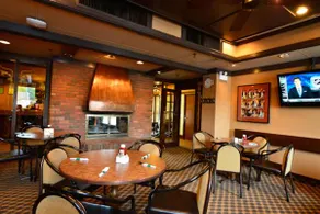 Travelodge by Wyndham Winnipeg Airport West - Image 4