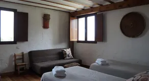 Casa Rural Bioenergética La Serrezuela - Image 2