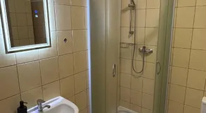 Apartmán Nitra, Self Check-In, private parking - Image 5