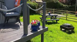 The Shepherds Hut at Hafoty Boeth - Image 2