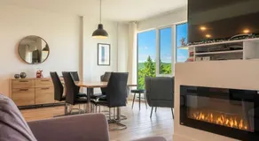 Bright Condo with Pool and Stunning View - Image 2