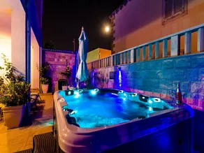 Apartments Aura - Comfort Studio Apartment 7 with shared swimming pool - Image 4