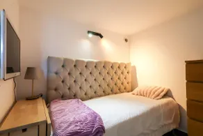 2BR Villa • 2 Beds • Parking • Great for Workers - Image 3