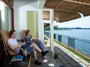 Mira's PMC Lakeshore Resort - Image 5