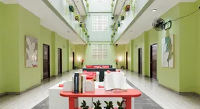 Urbanview Hotel Niraz Banjarmasin by RedDoorz - Image 4