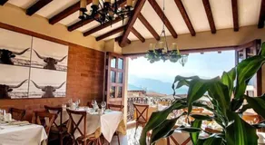 WR Boutique Hotel - Image 3