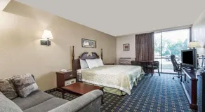 Vernon Motel - Image 2