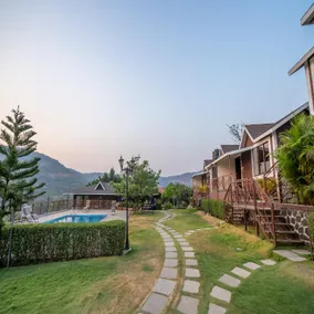Green Velvet Resort-Near Pawna Lake - Image 2