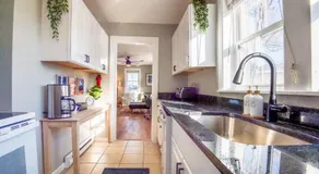 The Sunnyside Stay - Image 4
