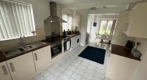 Large 8 Bedroom House in Edgbaston - Image 3