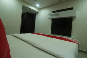 Regal Residency - Image 4