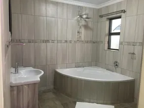 Classy Guest House - Image 3