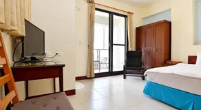 Corner No.56 Guest House - Image 2