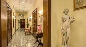 Hotel Labelle - Image 4