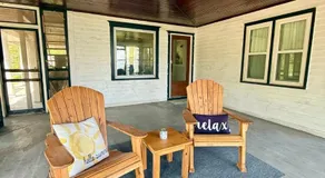 Cozy Lakeside Suite - Image 5