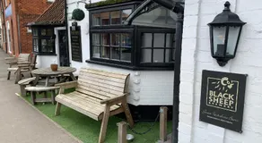 The Ivy - Image 5