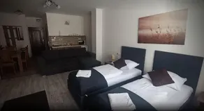Aranykorona Apartmanház - Image 2