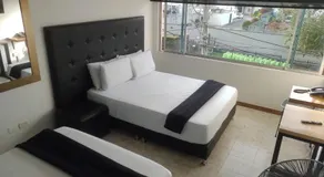 Hotel Bogotá la embajada - Image 2