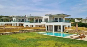 The 4th Seaview Villas - Image 2