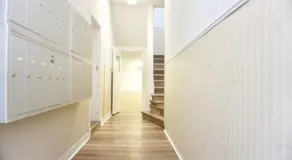 Cozy Studio Perfect for Business Travelers Downtown - Image 5