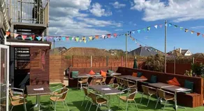 The Greenwich Rooms - Burger & Bird Bar & Restaurant - Image 3