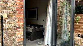 Stunning Cottage with views of Windsor Castle - Image 4