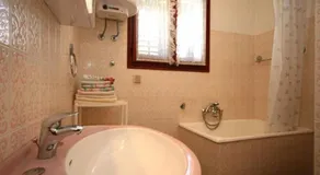 Apartment Rustico - Image 5