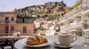 The Best Bed & Breakfast - Image 4