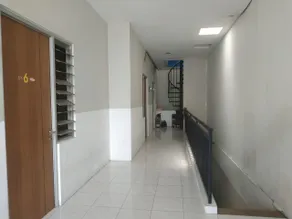 OYO 91165 Undaan Residence - Image 3