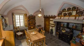 Palazzo Gamboni Swiss Historic Hotel - Image 2