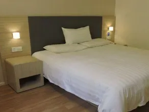 Hanting Hotel Shenzhen HaiYa Mega Mall - Image 4