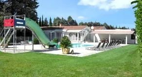 Villa charmante à Meynes avec piscine privée - Image 4