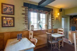 Crown Inn - Image 4