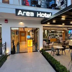 Area Hotel - Image 4