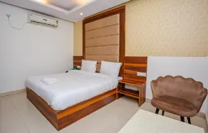 HOTEL DOON - Image 4