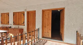 Hostdomus-Slalom Suite - Image 5