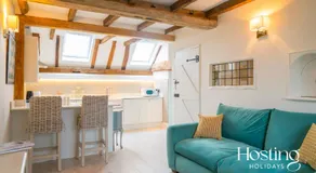 Stable Annex Bisham - Vibrant 1 Bed With Parking - Image 5