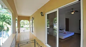 GT Self Catering Apartments - Image 2