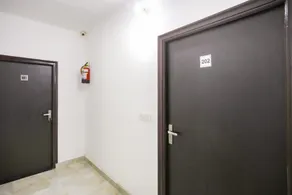 OYO Flagship 75840 B&b Hotel - Image 3