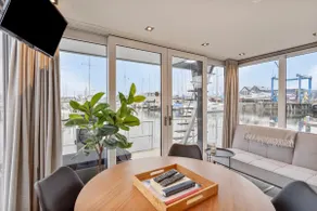 Luxurious waterloft near beach and centre by Weltevreden Experience - Image 2