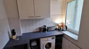 Modern living in a perfect location - Image 4