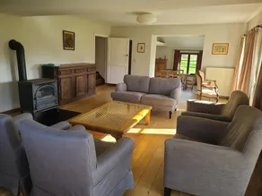 Lovely holiday home in Orval with garden - Image 3