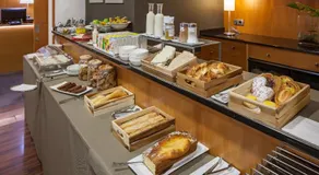 Hotel Yoldi - Image 4