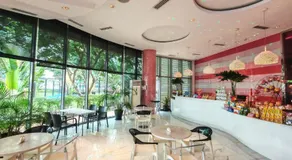 Davis Place - Image 4