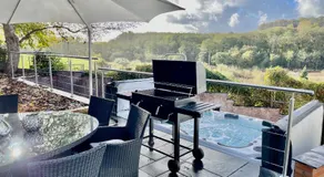 Tollgate House - Luxury Cozy Cottage - HUGE Hot Tub - Alton Towers - Image 3