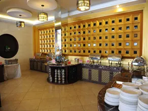 Shangri-la Salong Hotel - Image 5